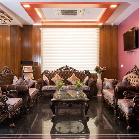 Npg Hotel Yelahanka エクステリア 写真
