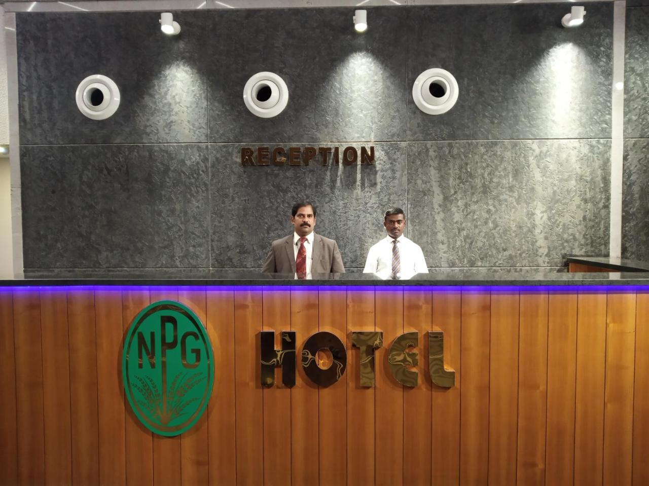 Npg Hotel Yelahanka エクステリア 写真